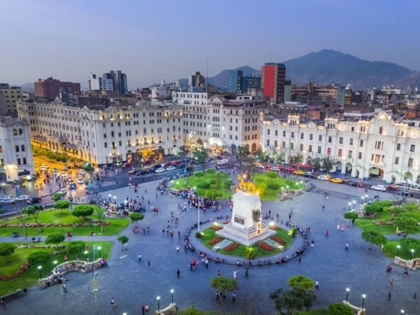 An Unusual Rest Day In Lima: A Witches' Market & Paddington The Bear
